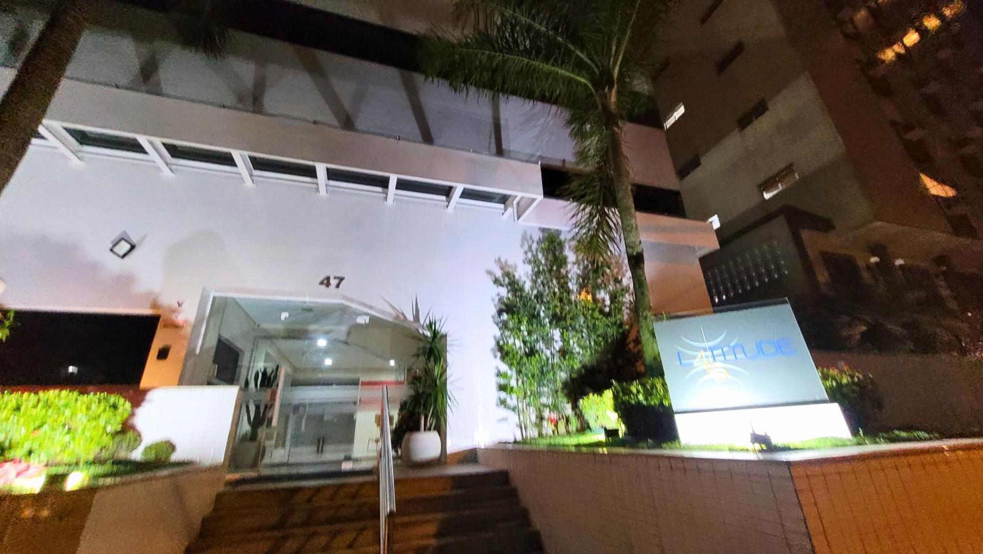 Booksantos Latitude 133 - Ponta Da Praia Vista Mar Екстериор снимка